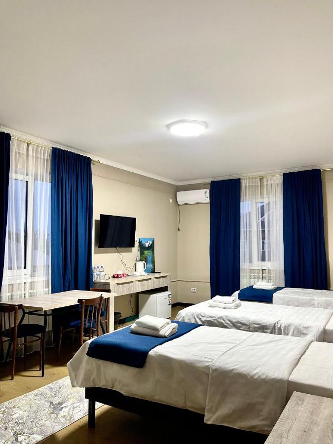 شيمكنت Green Town Hotel المظهر الخارجي الصورة